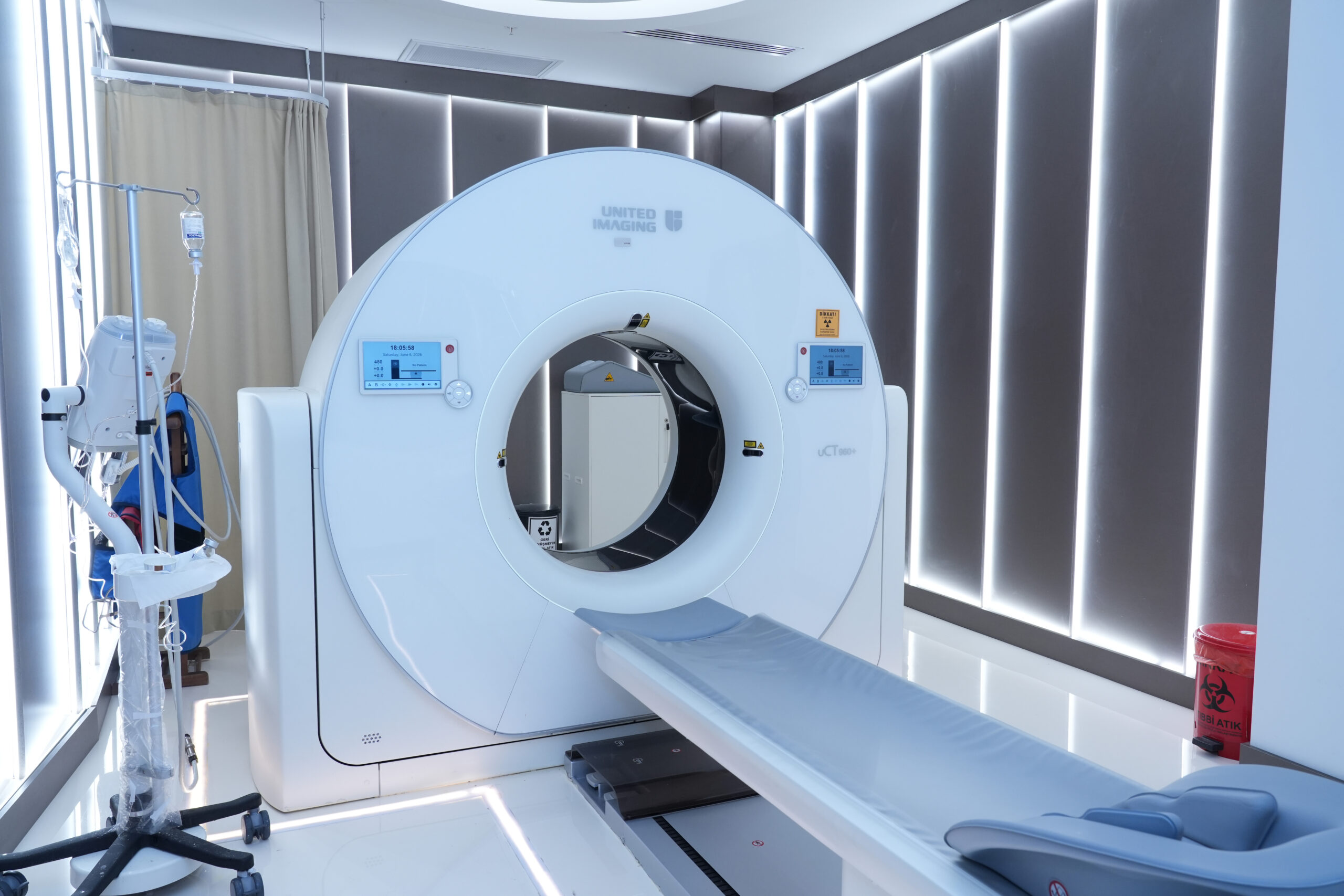 Orta Doğu’nun İlk 5T Ultra Yüksek Alanlı MR Sistemi uMR Jupiter 5T, İstanbul’da Klinik Kullanıma Başladı dsc04262